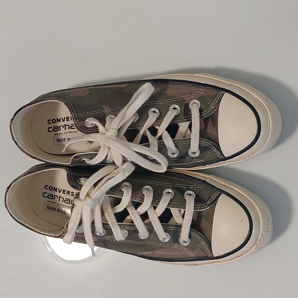 Converse carhartt collaboration army print low top sneakers